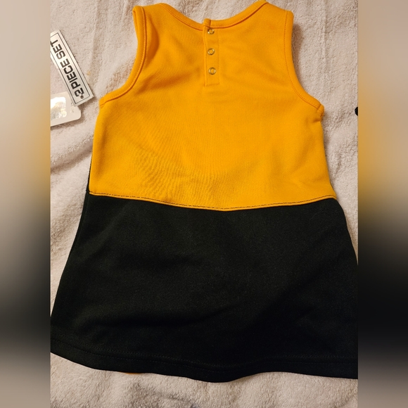 NWT Pittsburgh Steelers Infant Dress with Panties. Size:18M. - Picture 4 of 6